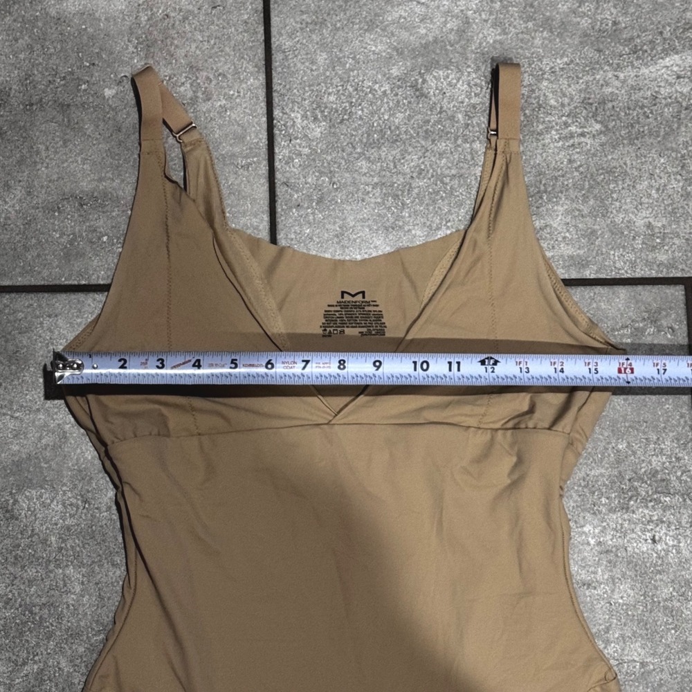 Maidenform Shapewear Bodysuit Womens 2XL Tan EUC Firm Control Mid-Thigh - Picture 6 of 10
